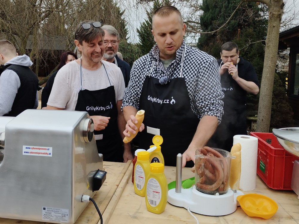 kurz výroby domácích uzenin s mistrem málkem